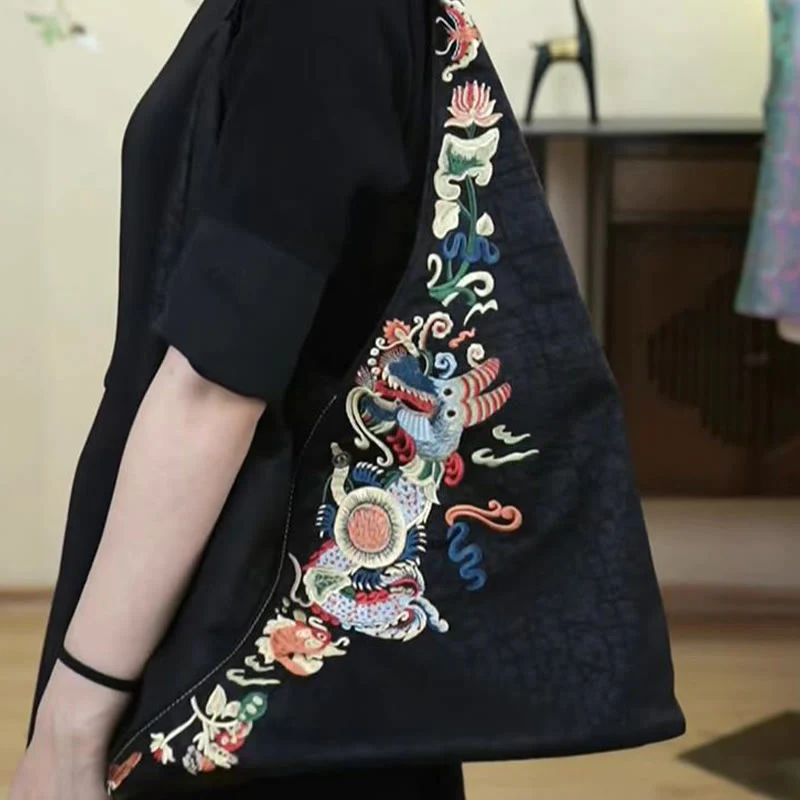 Buddha Stones Fish Flower Phoenix Embroidery Xiangyunsha Silk Shoulder Bag