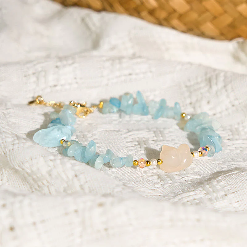 Buddha Stones Natural Irregular Aquamarine Cute Cat Healing Bracelet