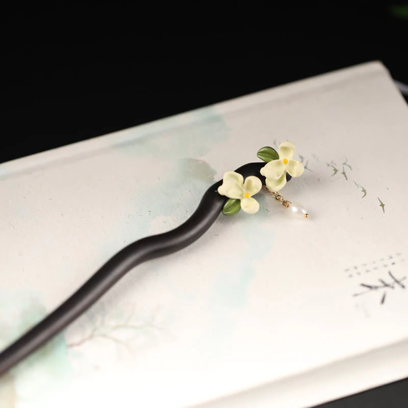 Buddha Stones Ebony Gardenia Tassel Courage Hairpin