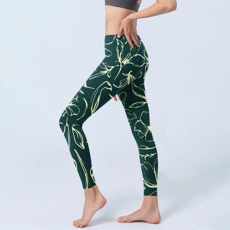 Buddha Stones Large Floral Petals Print Gym Leggings Women's Yoga Pants