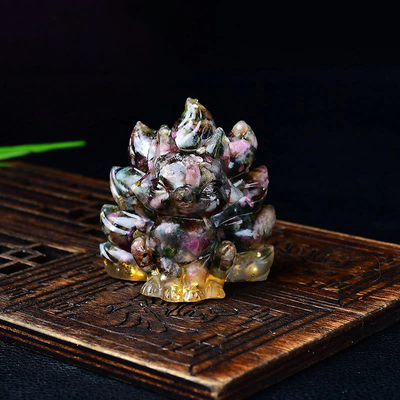 Buddha Stones Natural Various Crystal Strawberry Quartz Amethyst Nine Tailed Fox Protection Home Decoration