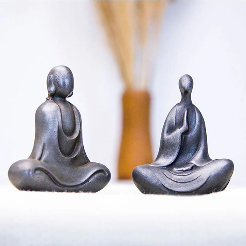 Buddha Stones Tibetan Buddha Iron Powder Rust Cast Resin Statue Desk Decoration