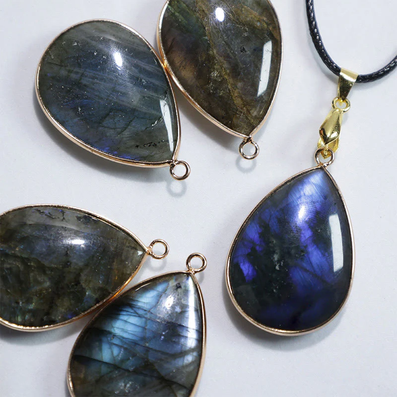 Buddha Stones Water Drop Pattern Labradorite Healing Necklace Pendant