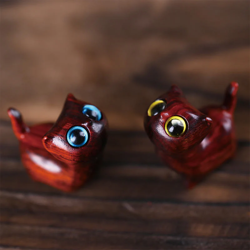 Buddha Stones Green Sandalwood Ebony Wood Sandalwood Small Leaf Red Sandalwood Mini Lucky Cat Peace Decoration