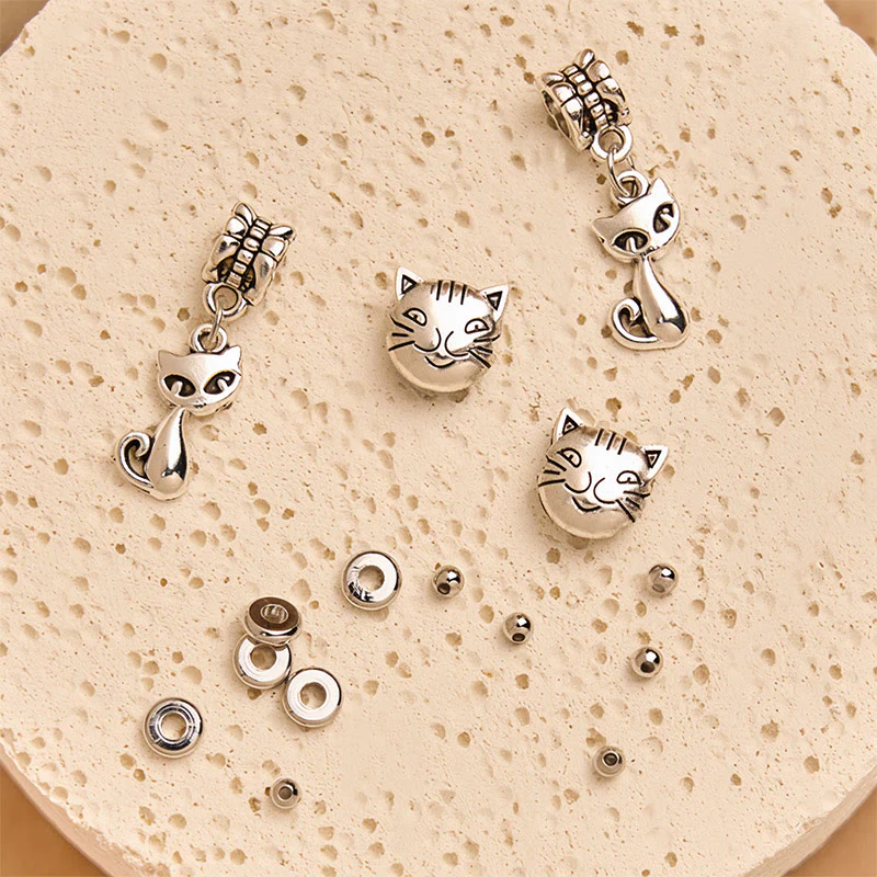 Buddha Stones Black and White Cat Fire Agate Bead Love Bracelet