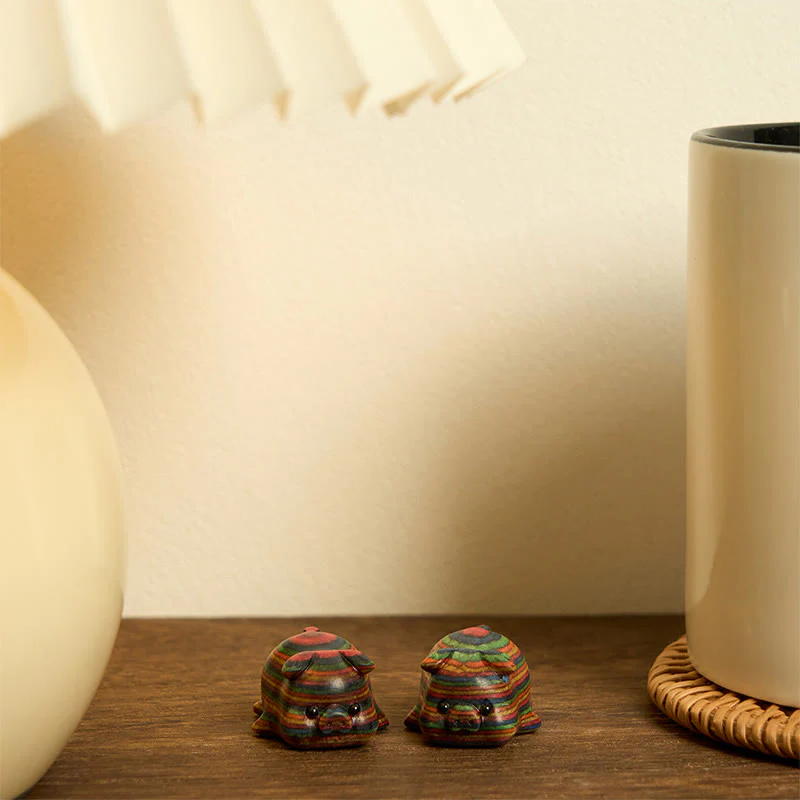 Buddha Stones 2Pcs Mini Rainbow Eucalyptus Pig Carved Positive Decoration