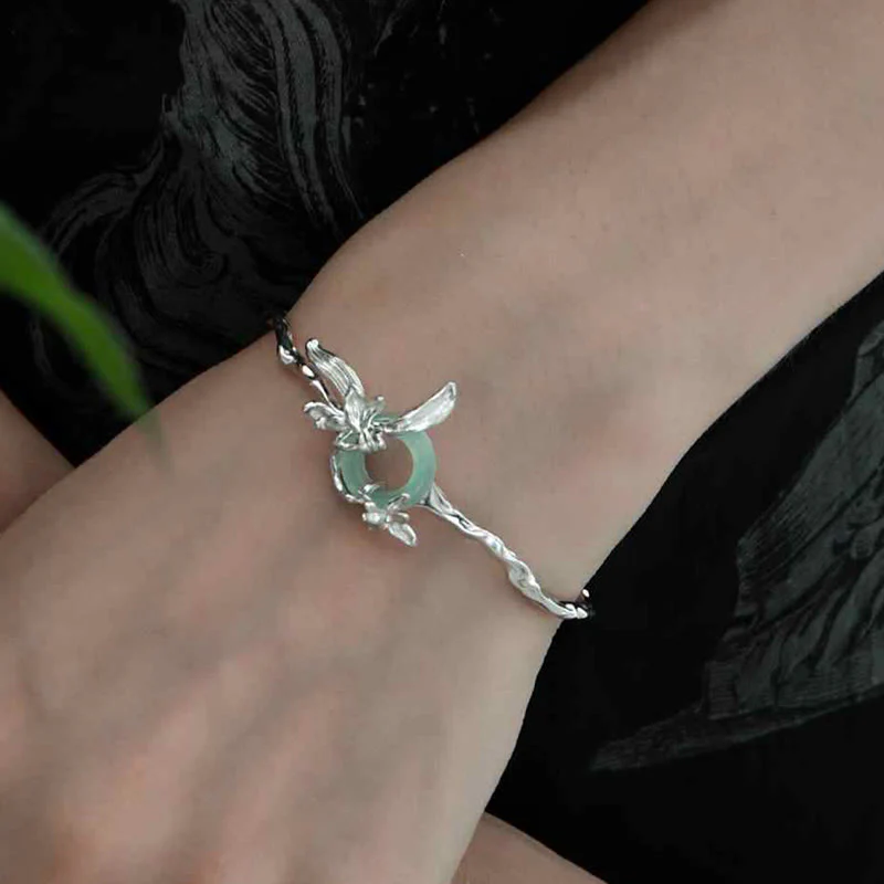 Buddha Stones 925 Sterling Silver Iris Peace Buckle Quartzite Jade Protection Bracelet Bangle