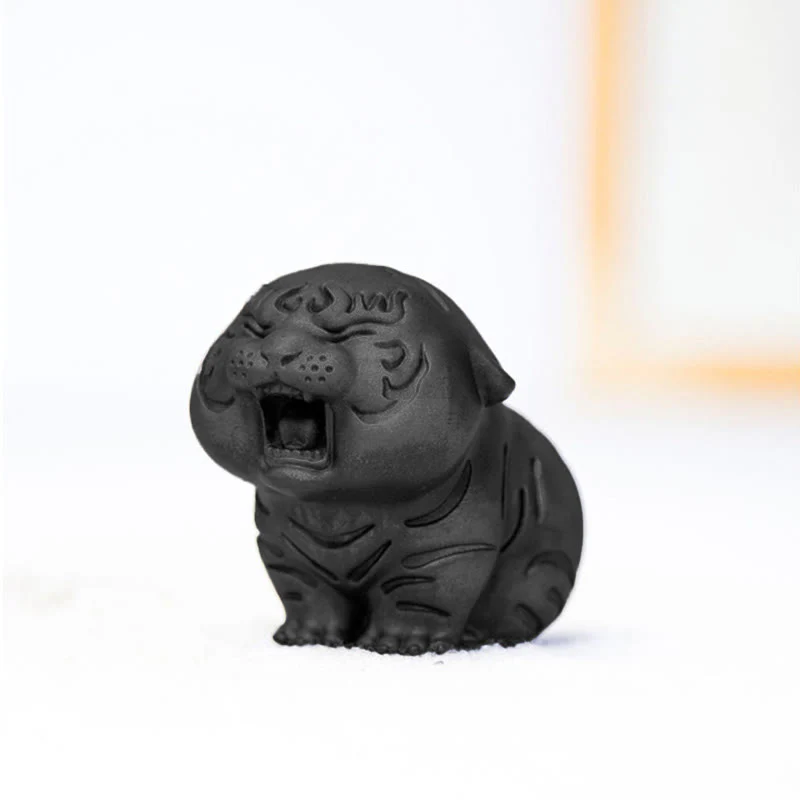 Buddha Stones Mini Cute Tiger Iron Powder Rust Cast Resin Statue Home Decoration