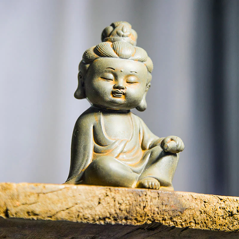 Buddha Stones Handmade Ksitigarbha Kwan Yin Guanyin Avalokitesvara Tathagata Iron Powder Rust Cast Resin Statue Home Decoration