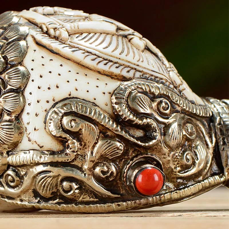 Buddha Stones Tibetan Handmade Engraved Shankha Buddha Conch Shell Wealth Positive Decoration