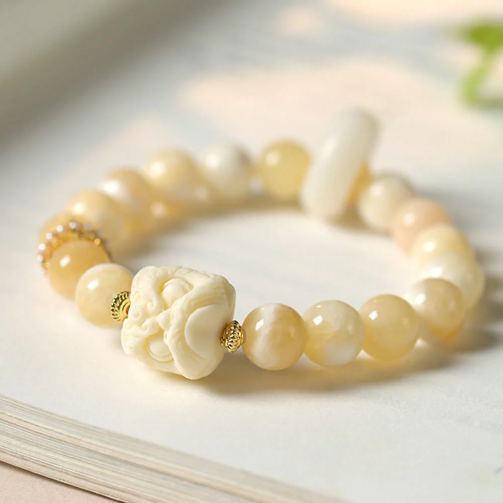 Buddha Stones Amber Gray Agate Ivory Fruit Confidence Bracelet