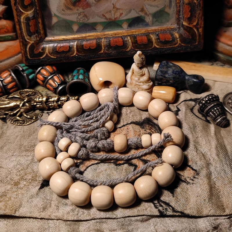 Buddha Stones 108 Mala Beads Abelia Biflora Wood Warding Off Evil Spirits Wrist Mala