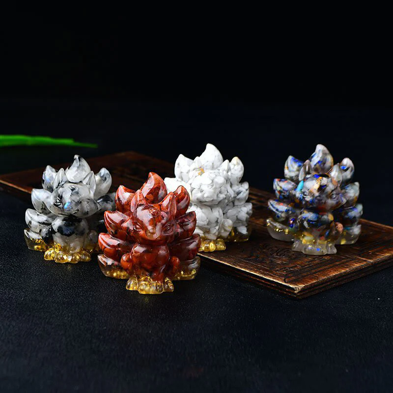 Buddha Stones Natural Various Crystal Strawberry Quartz Amethyst Nine Tailed Fox Protection Home Decoration