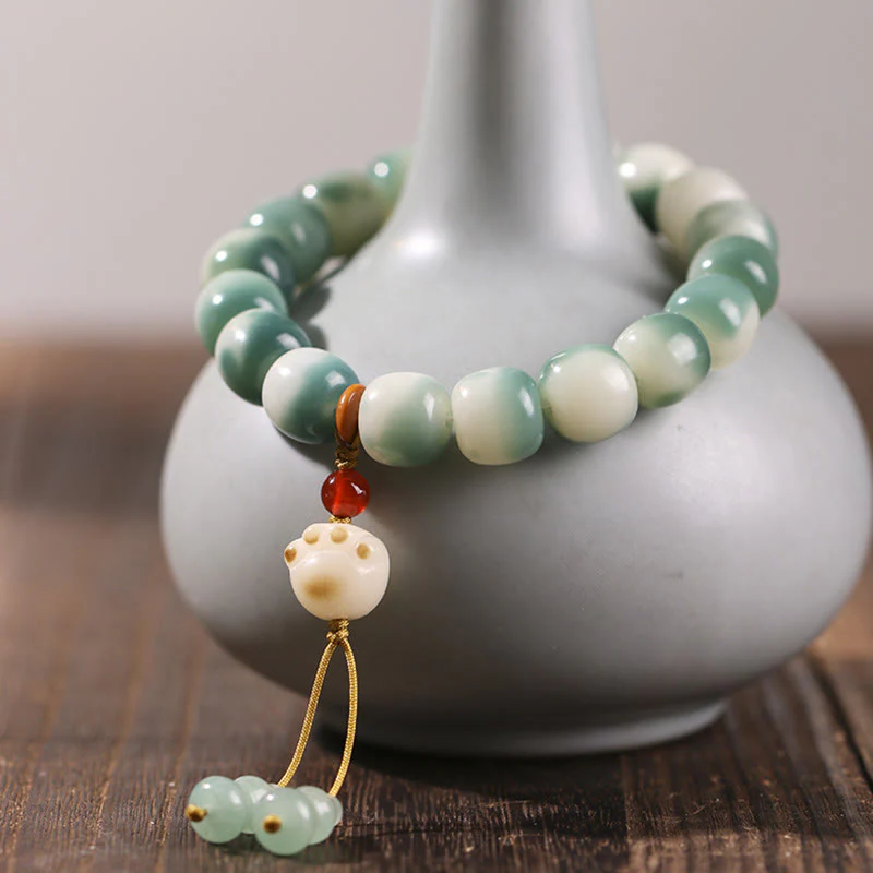 Buddha Stones Gradient Bodhi Seed Nine Tailed Fox Cat Paw Claw Pine Cone Peace Bracelet