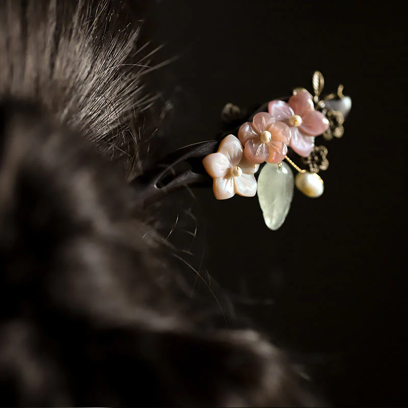 Buddha Stones Ebony Shell Flower Leaves Blessing Hairpin