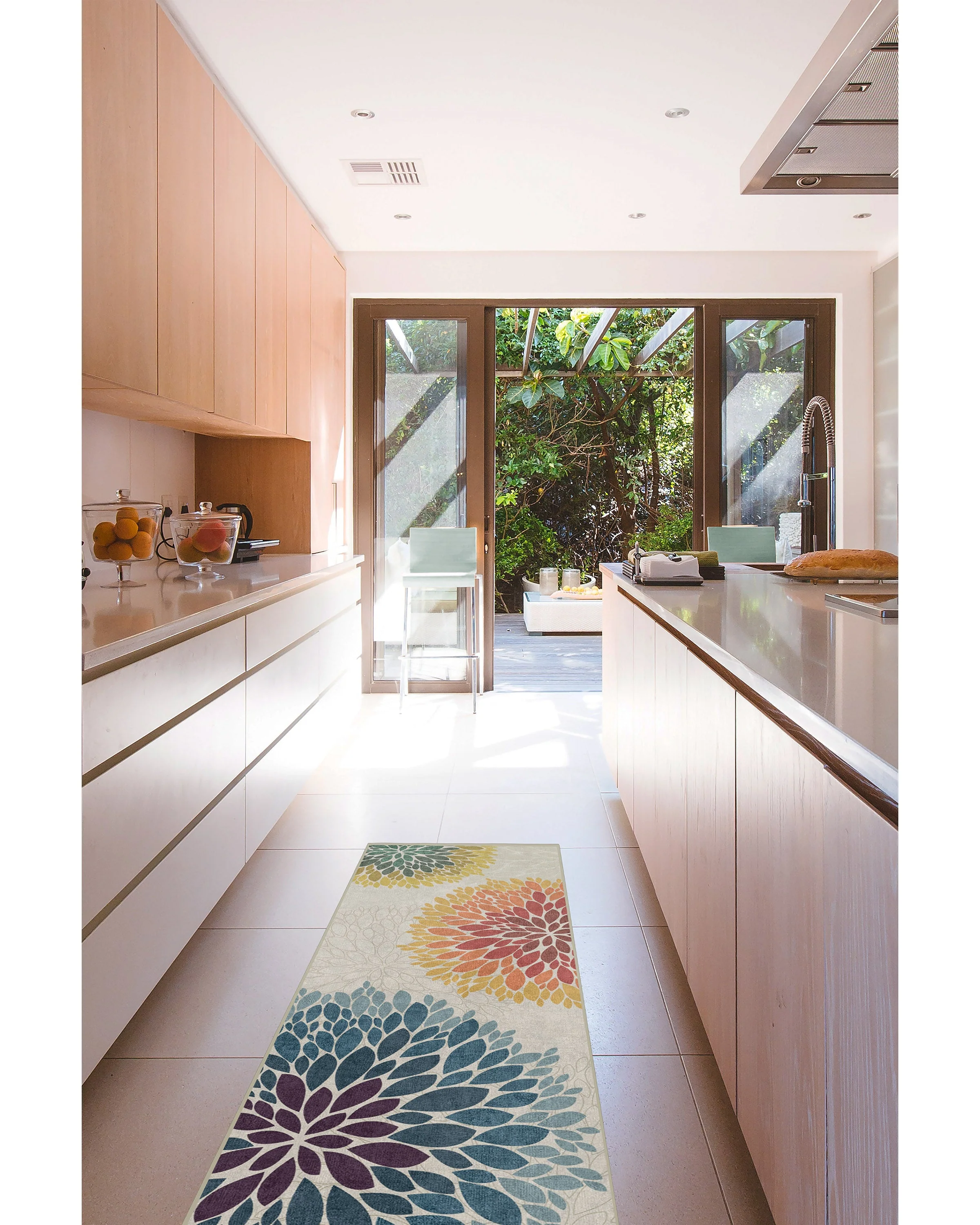 Floral Medallion Multicolor Flatwoven Rug