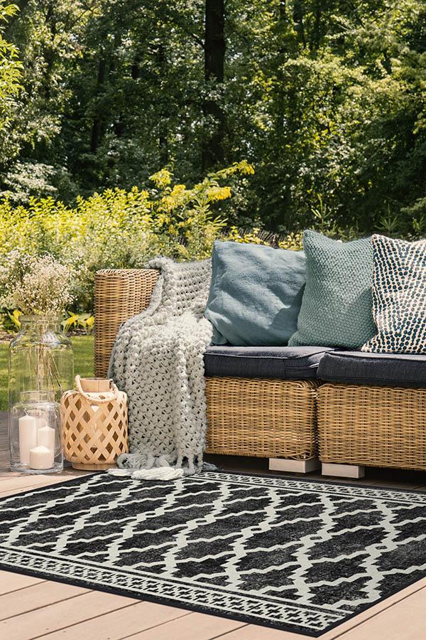 Cleo Trellis Black Outdoor Rug