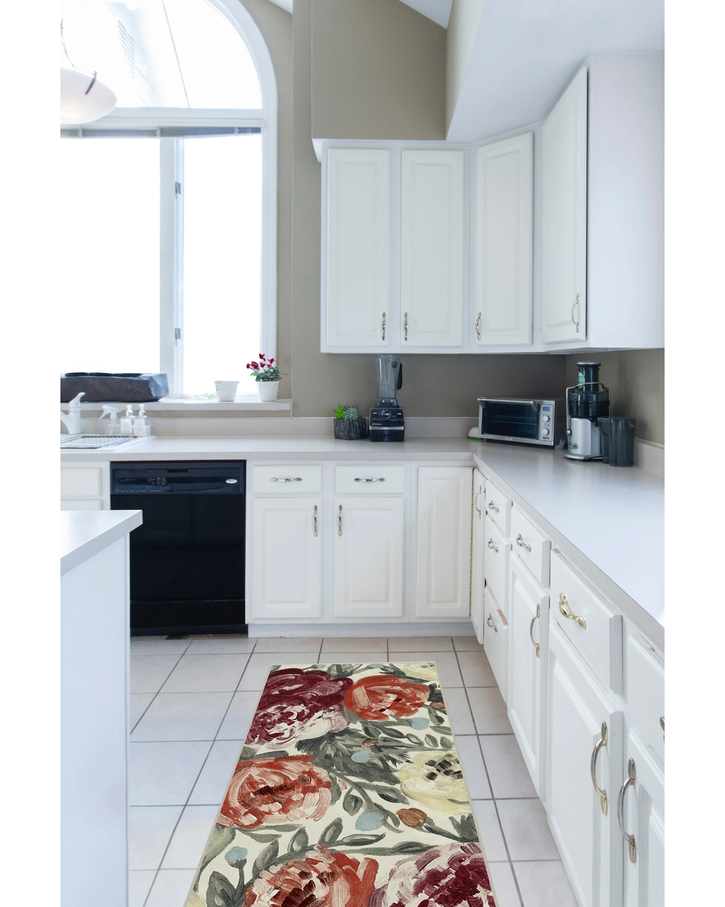 Camellia Currant Rug