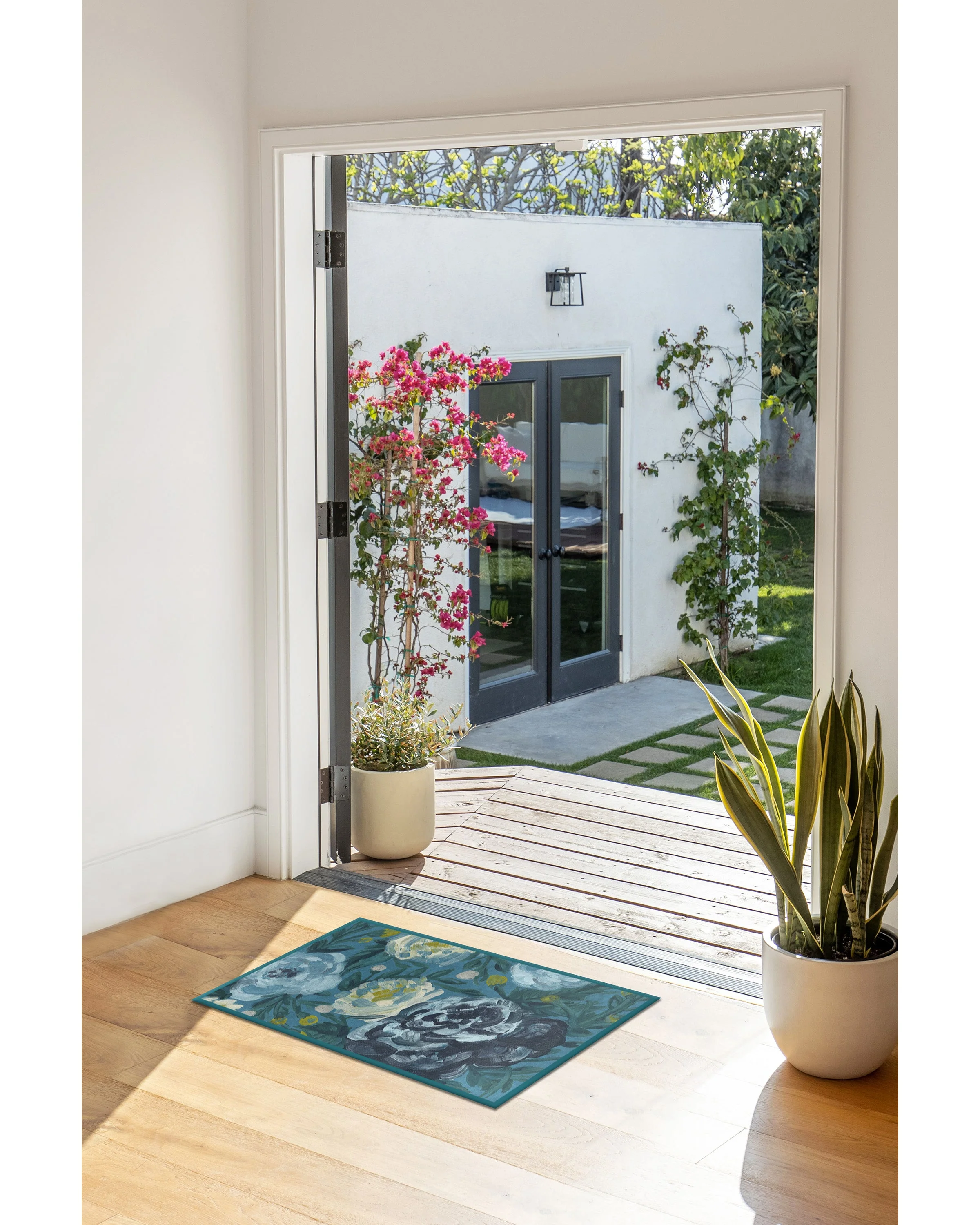 Camellia Midnight Flatwoven Rug