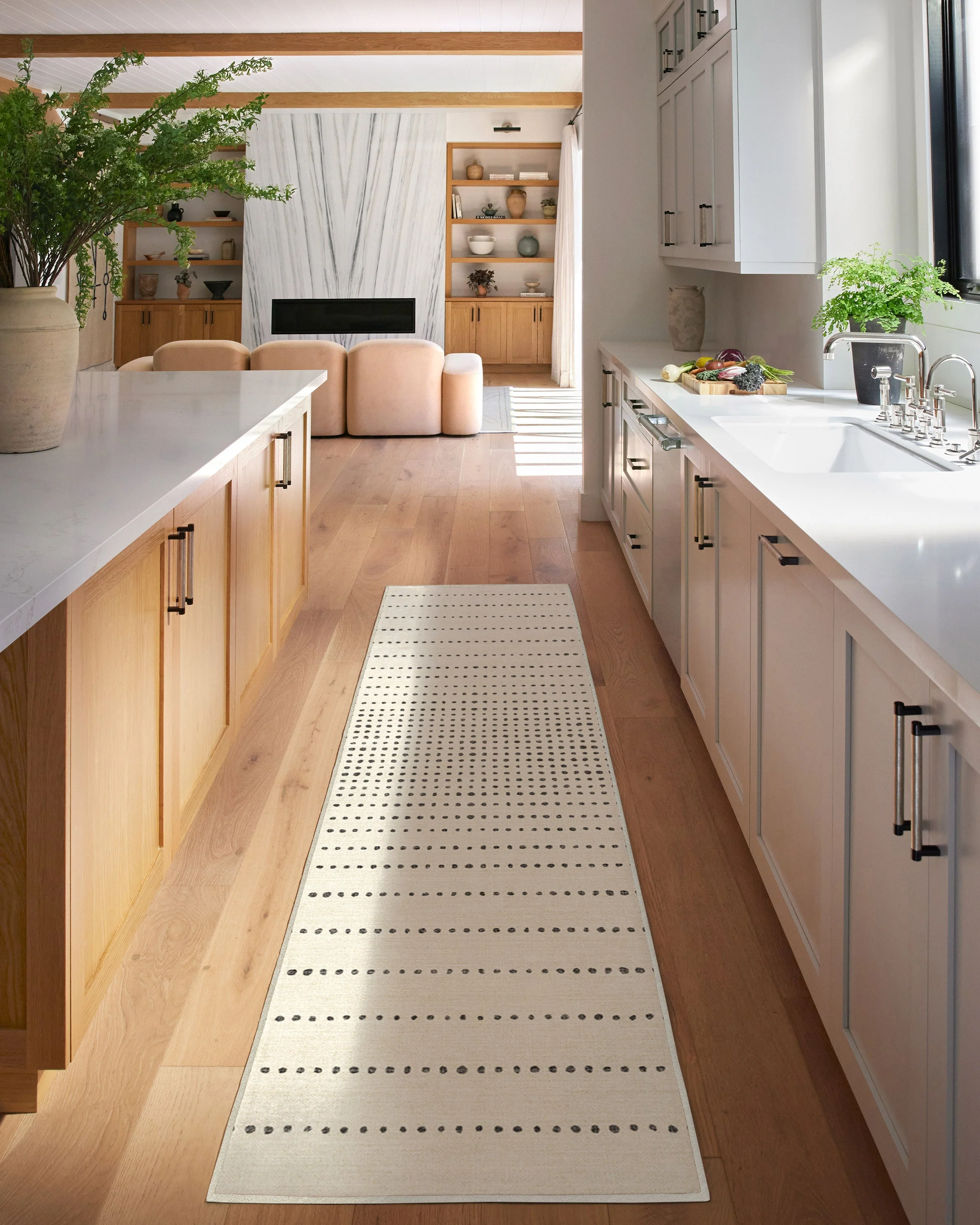 Array Black & Ivory Rug