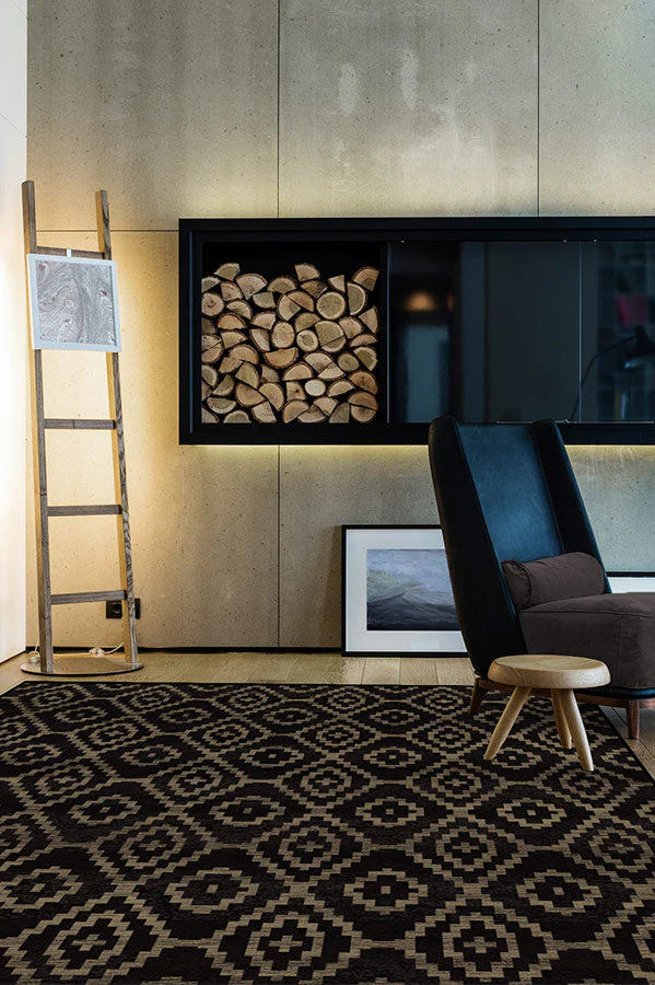 Diamond Trellis Black Rug