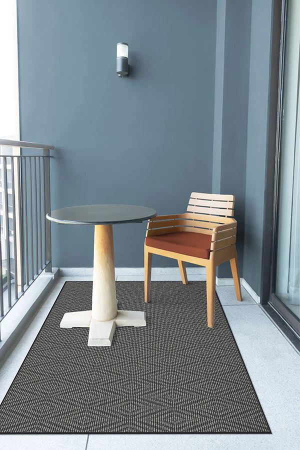Halo Diamond Grey Outdoor Rug