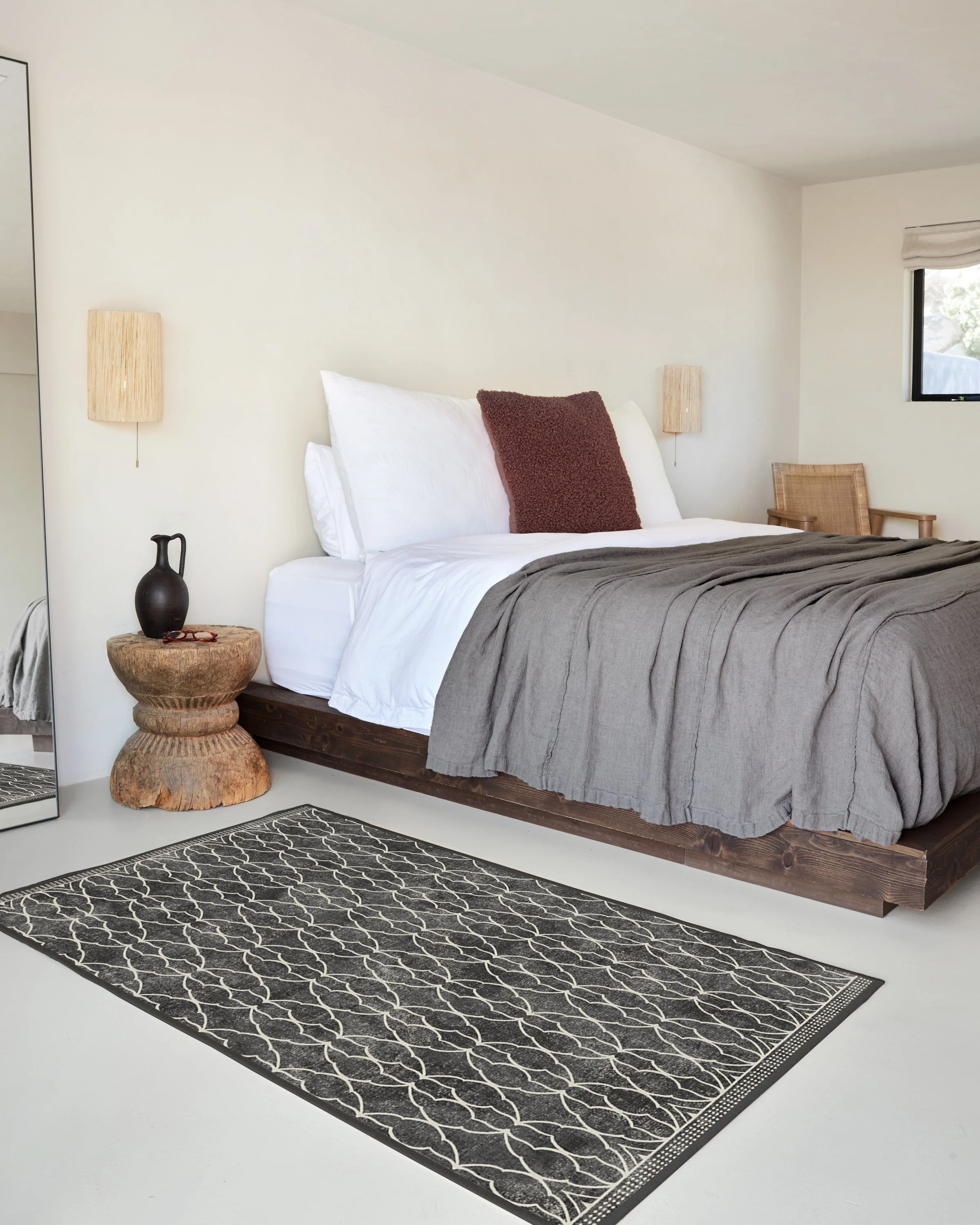 Grogu™ Trellis Black Flatwoven Rug