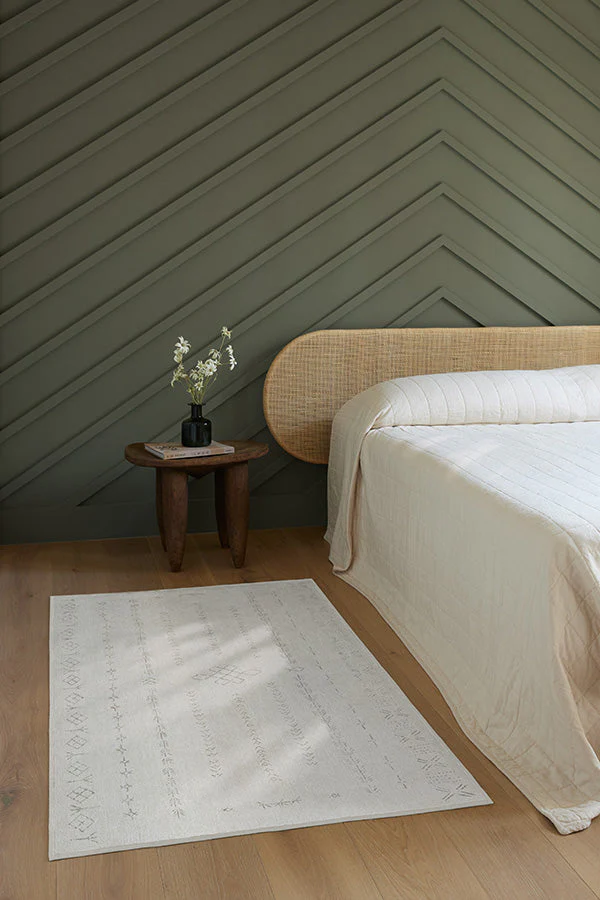 Astrid Off White Rug