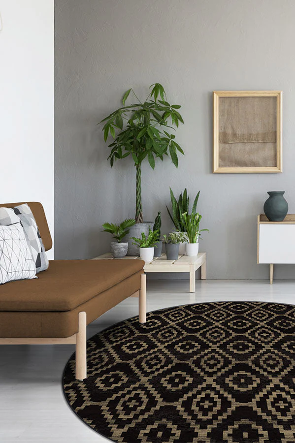 Diamond Trellis Black Rug
