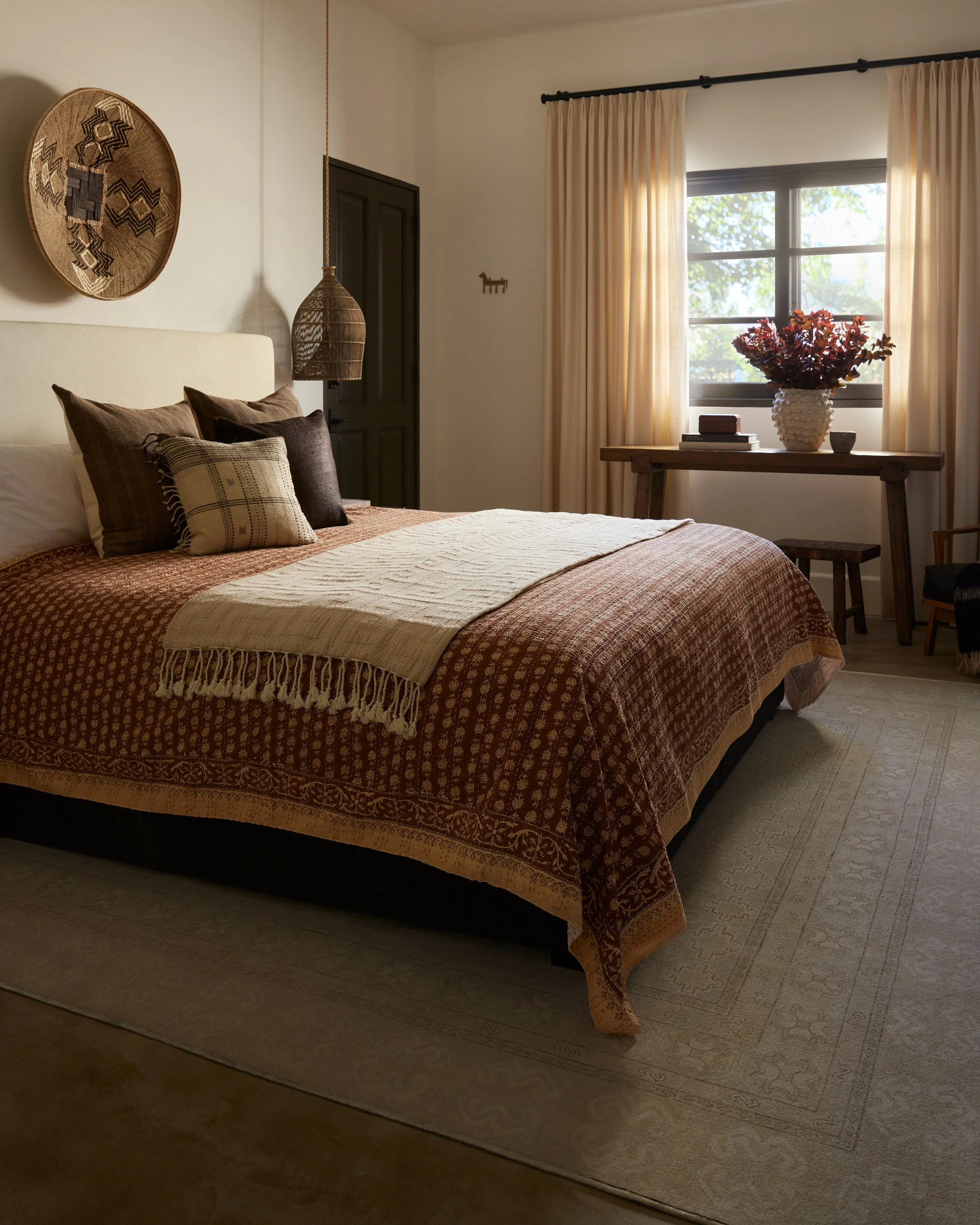 Cyrus Beige Ivory Flatwoven Rug