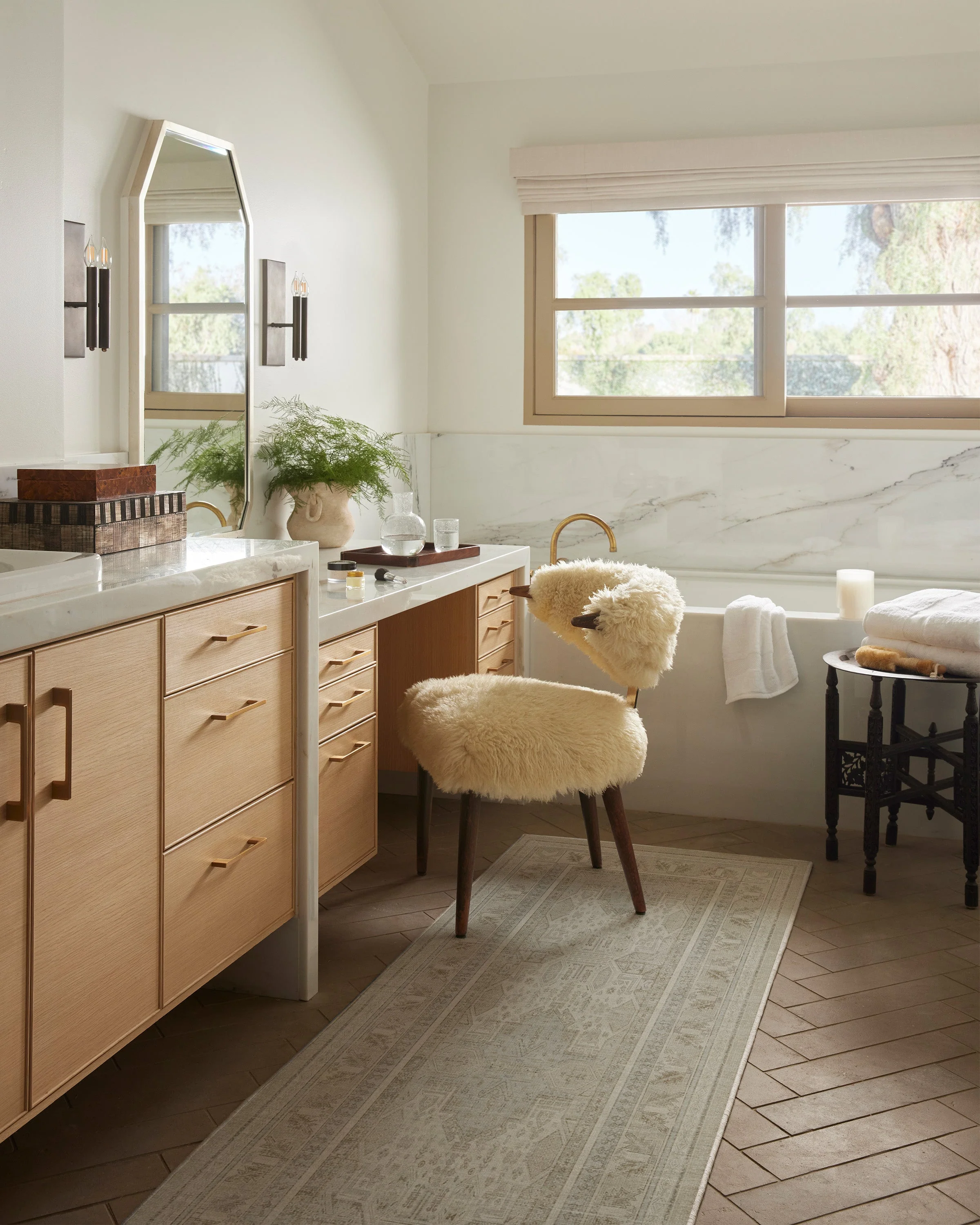 Imani Ivory Opal Rug