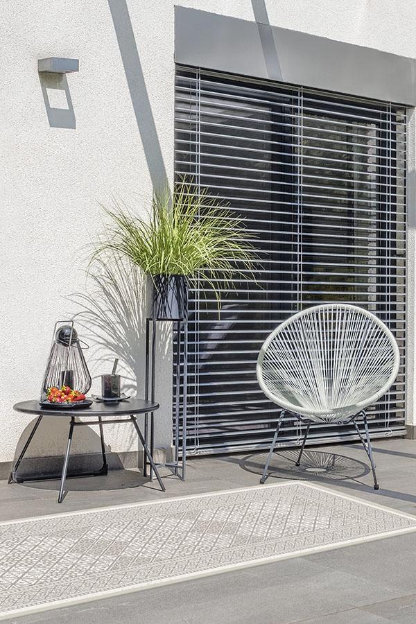 Loseta Grey Outdoor Rug