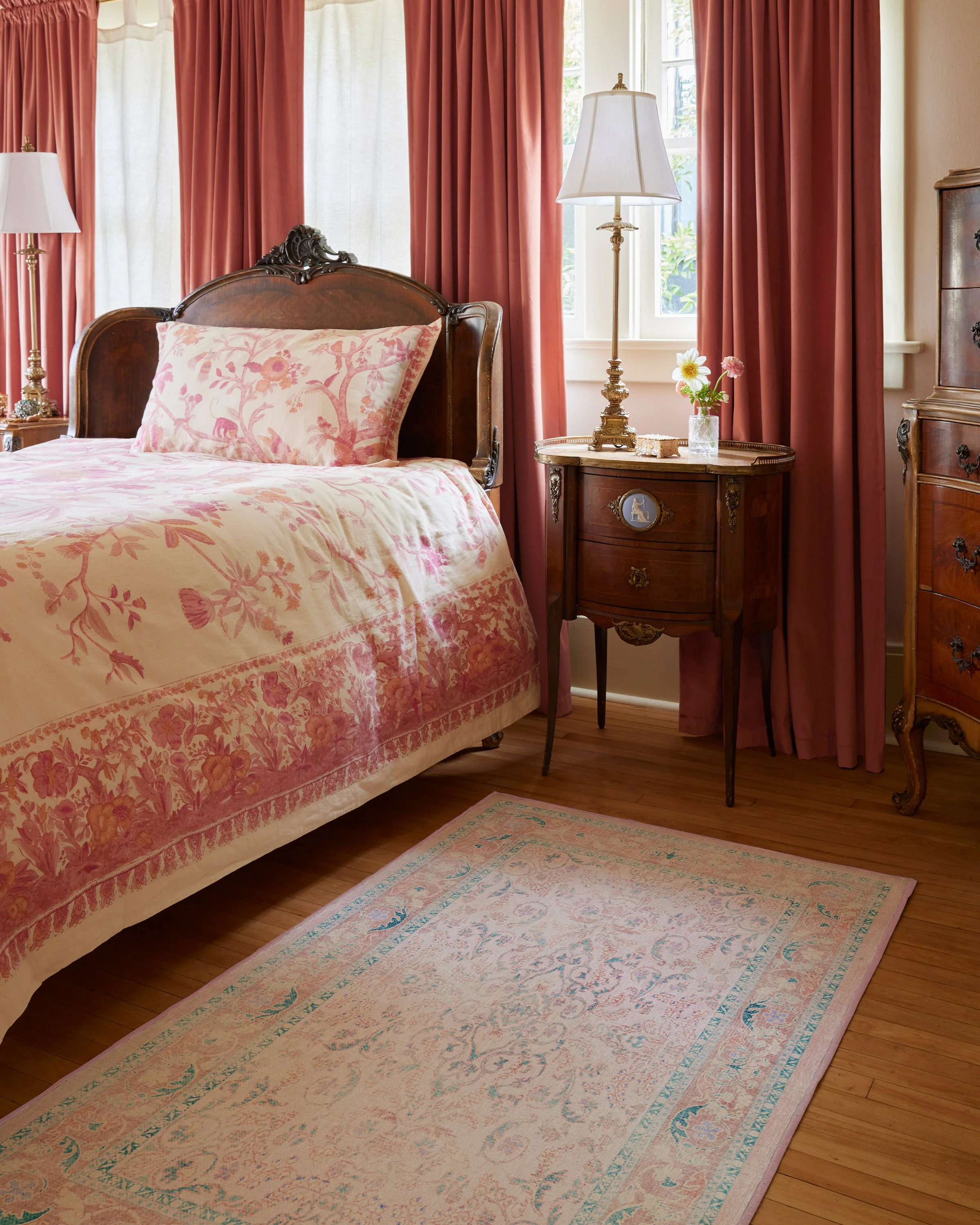 Fit For A Queen Soft Rose Rug by Bridgerton