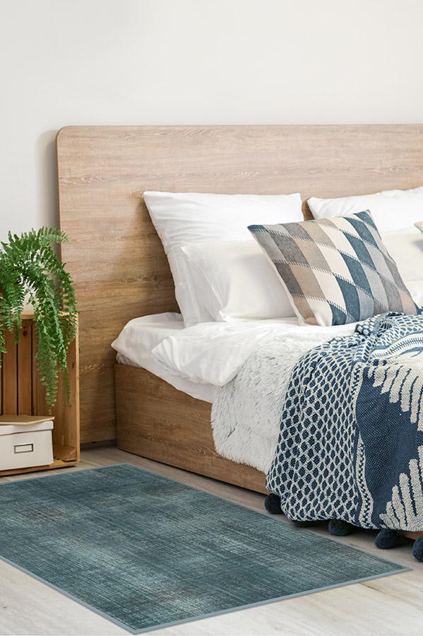 Sudaria Solid Teal Blue Rug