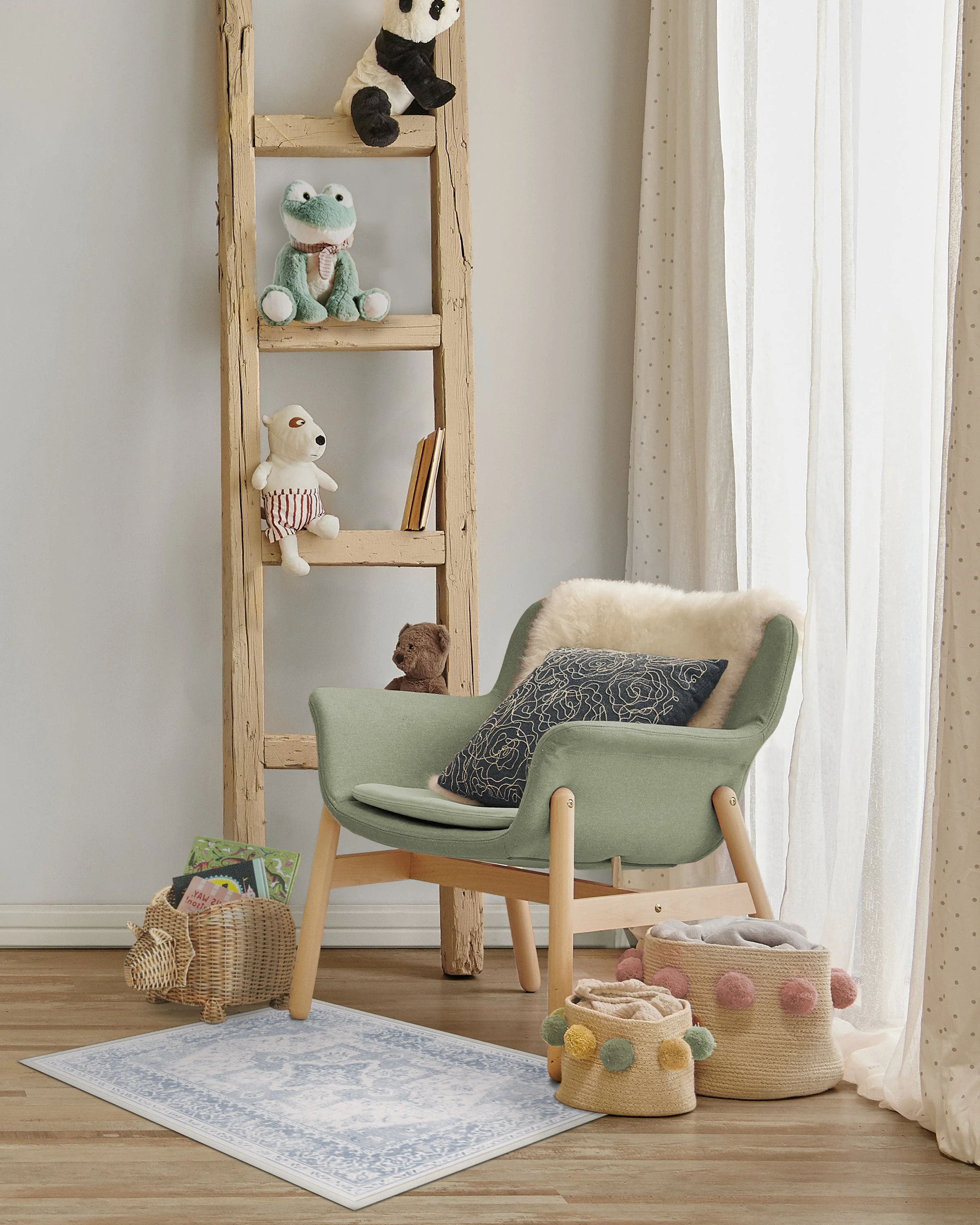 Kira Soft Blue Flatwoven Rug