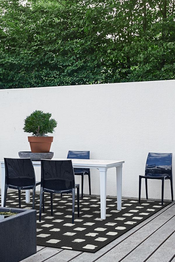 Cobblestone Black Outdoor Rug