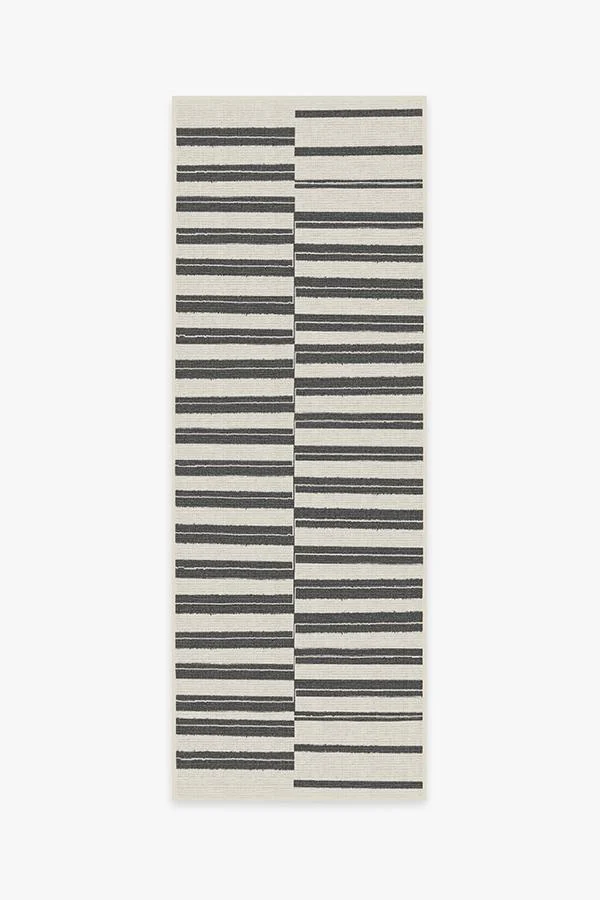 Offset Stripe Black Outdoor Rug