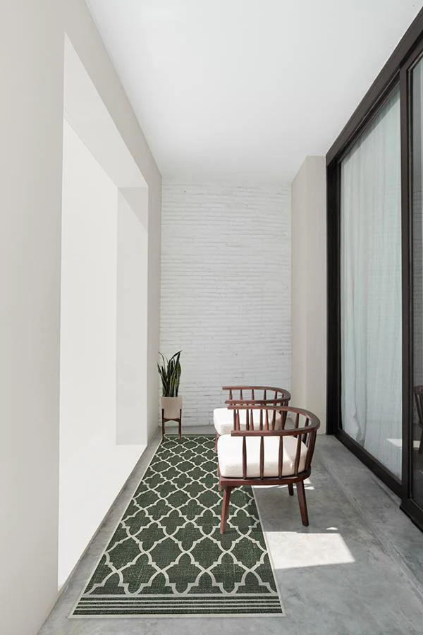 Varia Trellis Forest Green Outdoor Rug