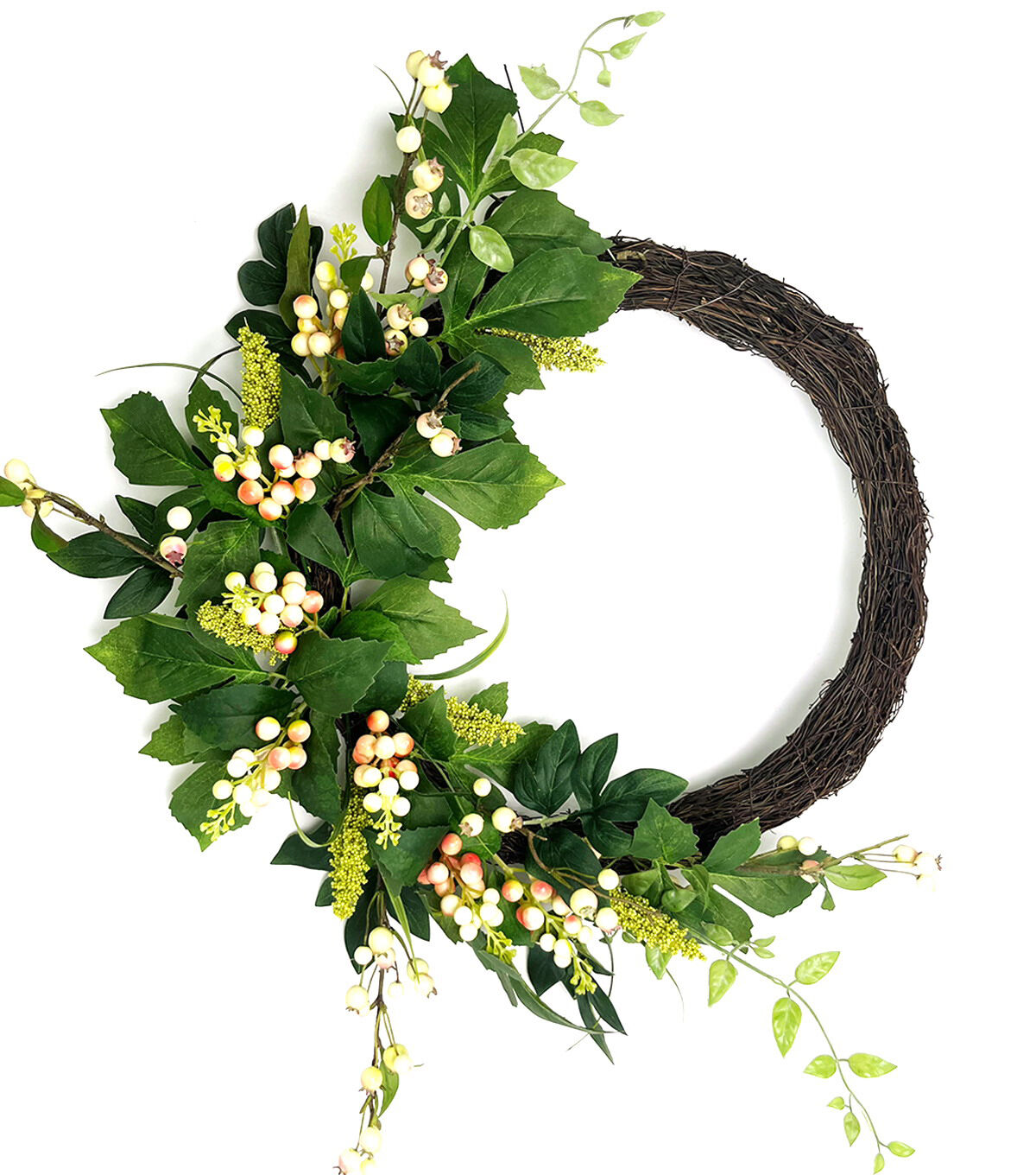 21 Leaf & Berry Wreath by Bloom Room