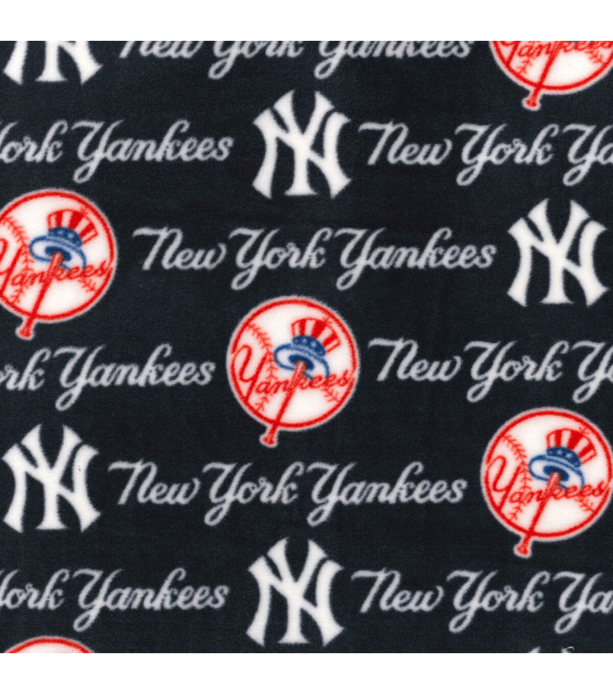 Fabric Traditions New York Yankees Fleece Fabric Tossed
