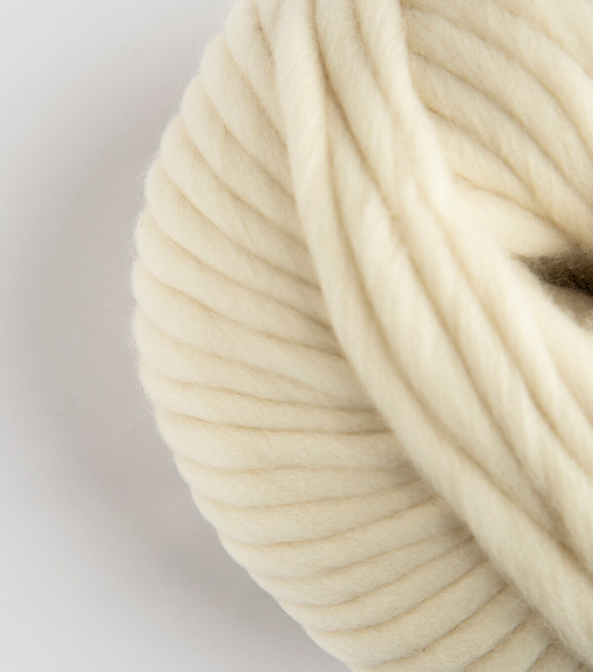 Yarnalia Softy 49yds Bulky Merino Wool Yarn 6 Bundle