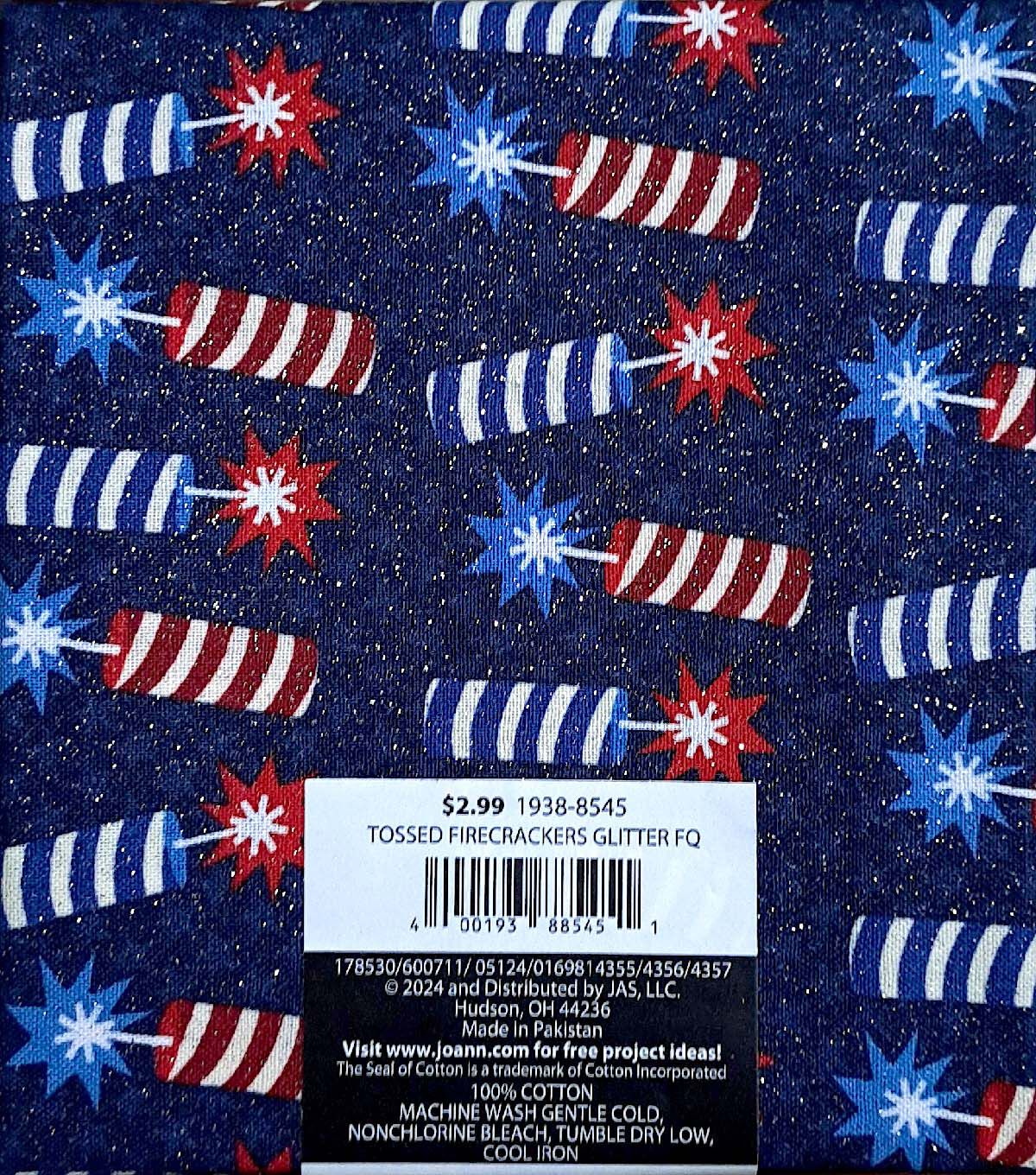 18 x 21 Tossed Firecrackers Glitter Cotton Fabric Quarter 1pc