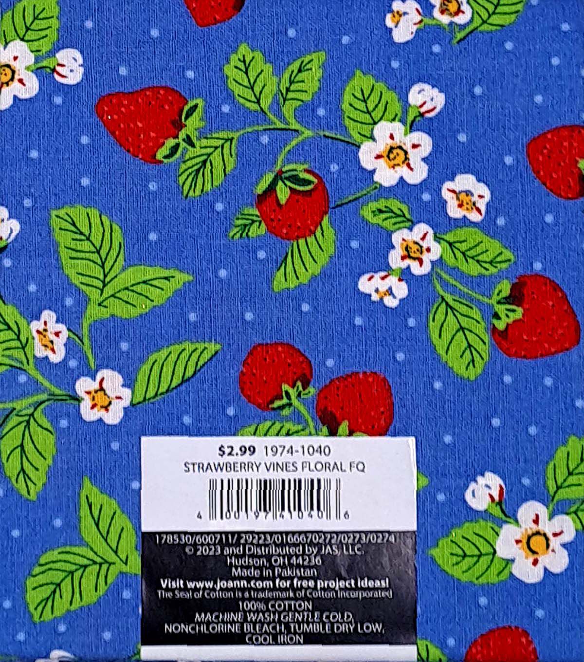 18 x 21 Strawberries on Blue Novelty Cotton Fabric Quarter 1pc