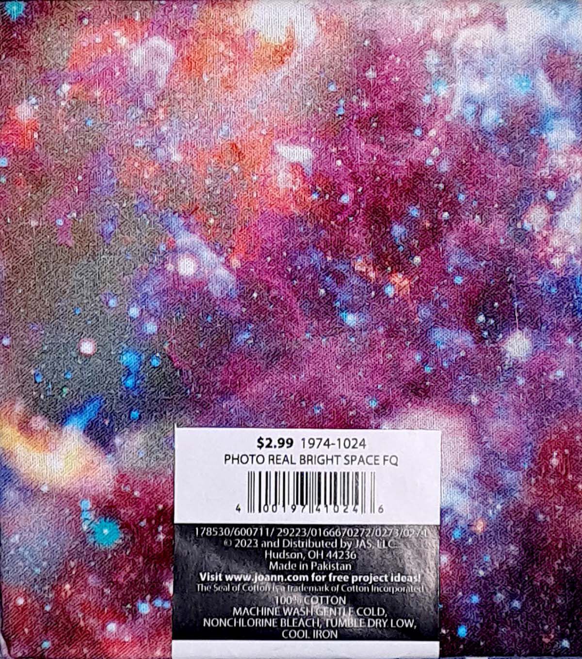 18 x 21 Bright Space Novelty Cotton Fabric Quarter 1pc