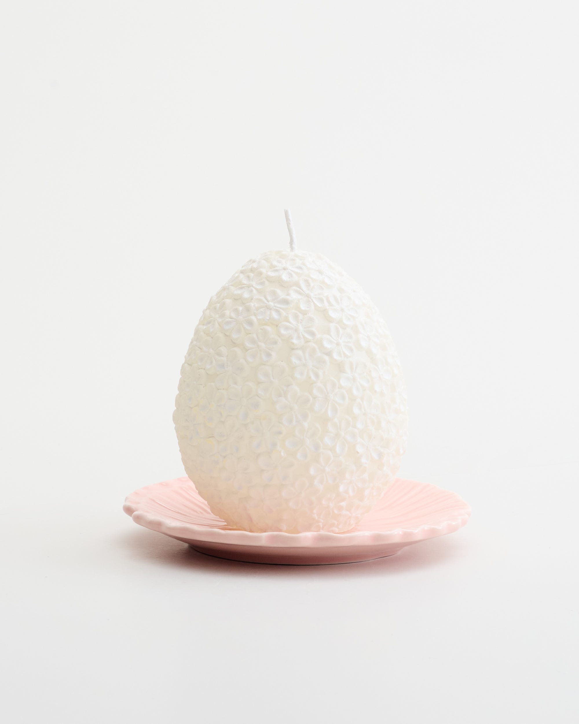 Unscented Flower Embossed Egg Candle White 9cm