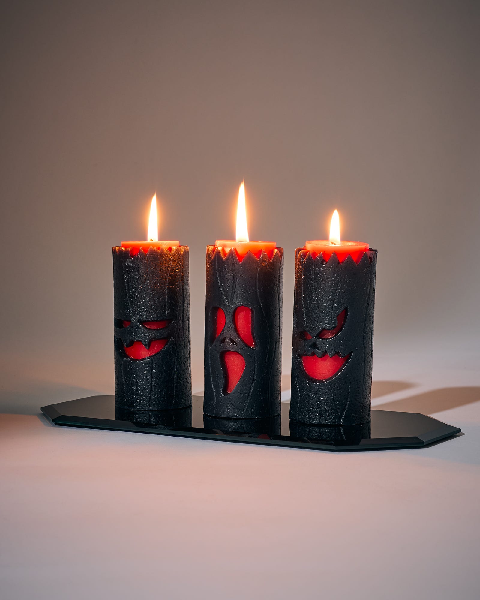 Bleeding Trees Unscented Candle Trio Black & Red 3 x 125g