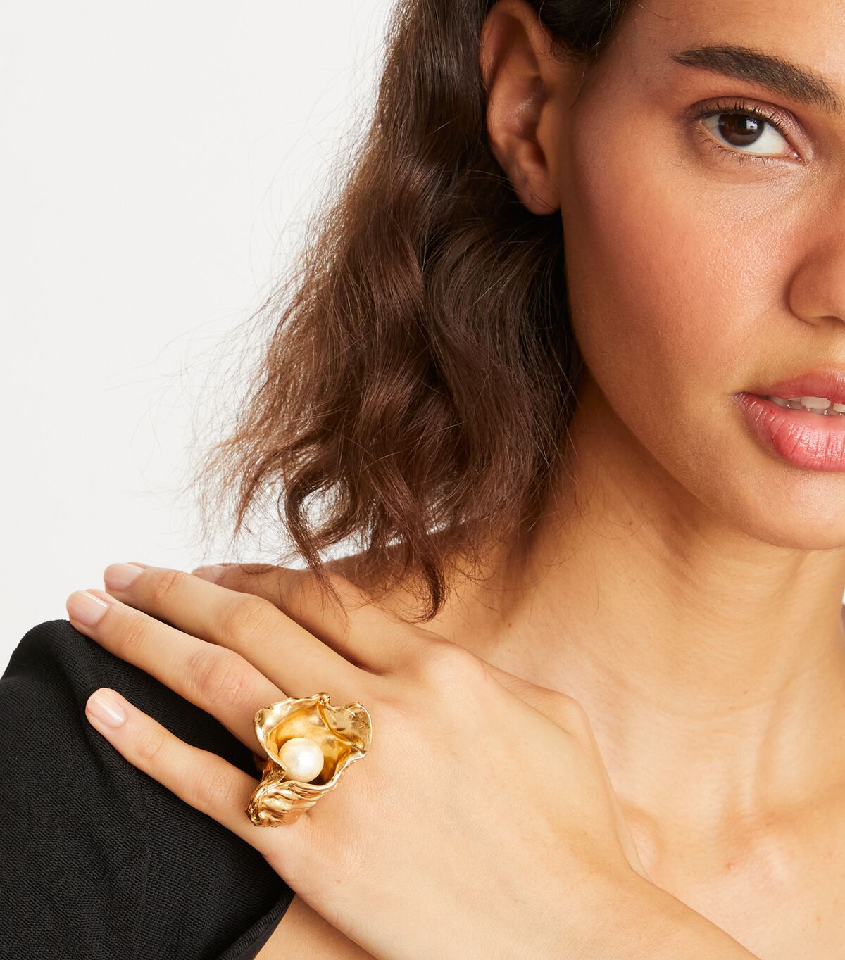 Tory Burch Gold Brutalist Oyster Ring