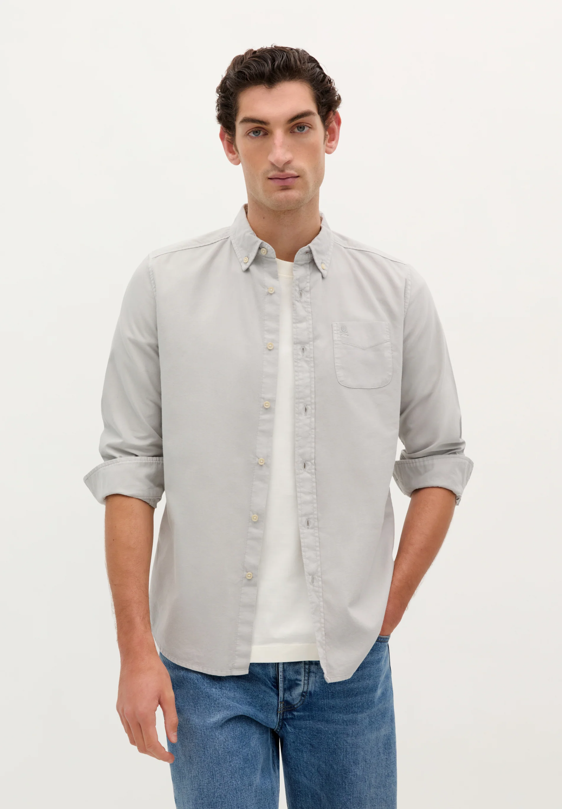CAMISA CALAVERA CUELLO BOTONES