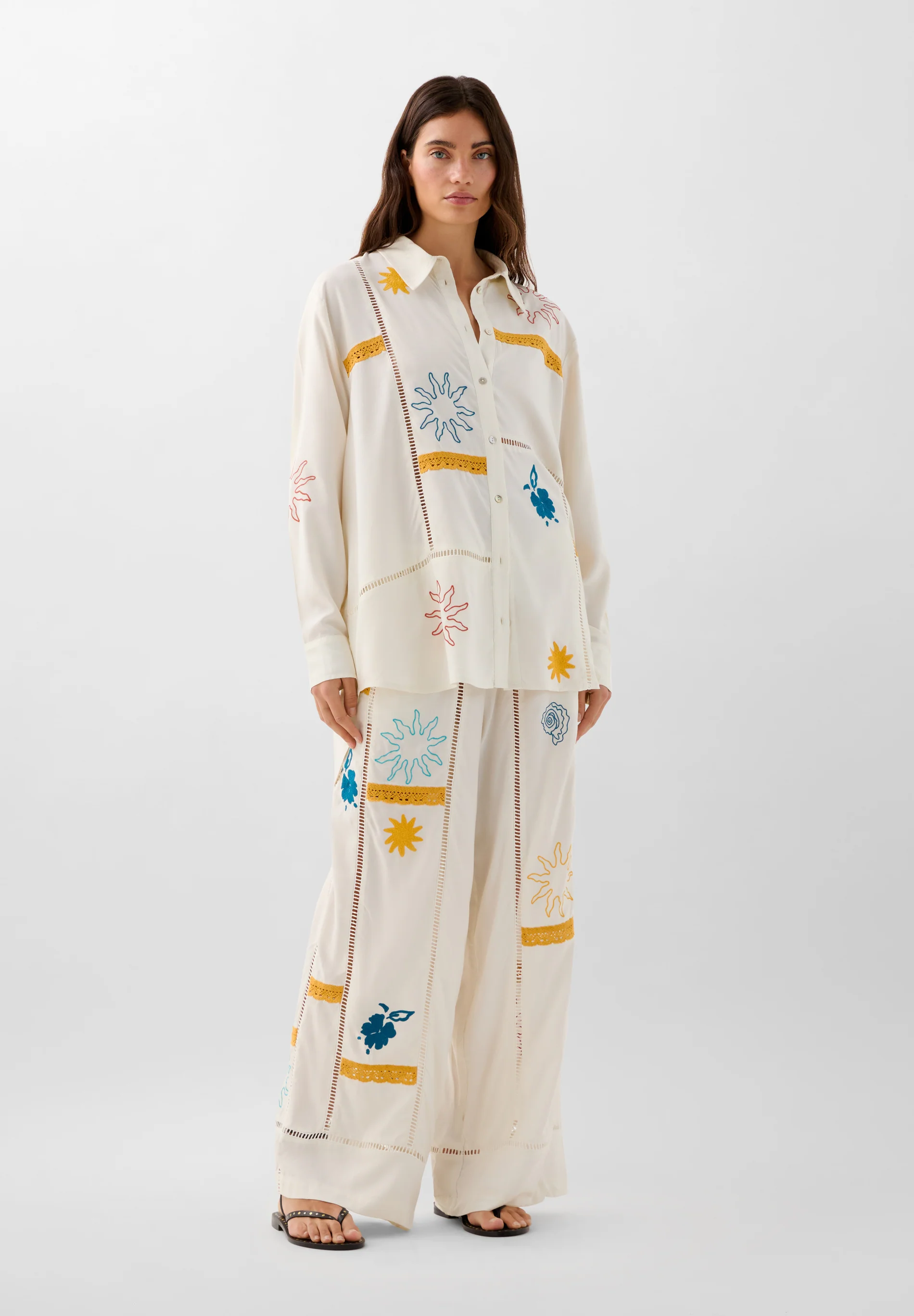 CAMISA RELAXED BORDADA | ROBIN X SCALPERS
