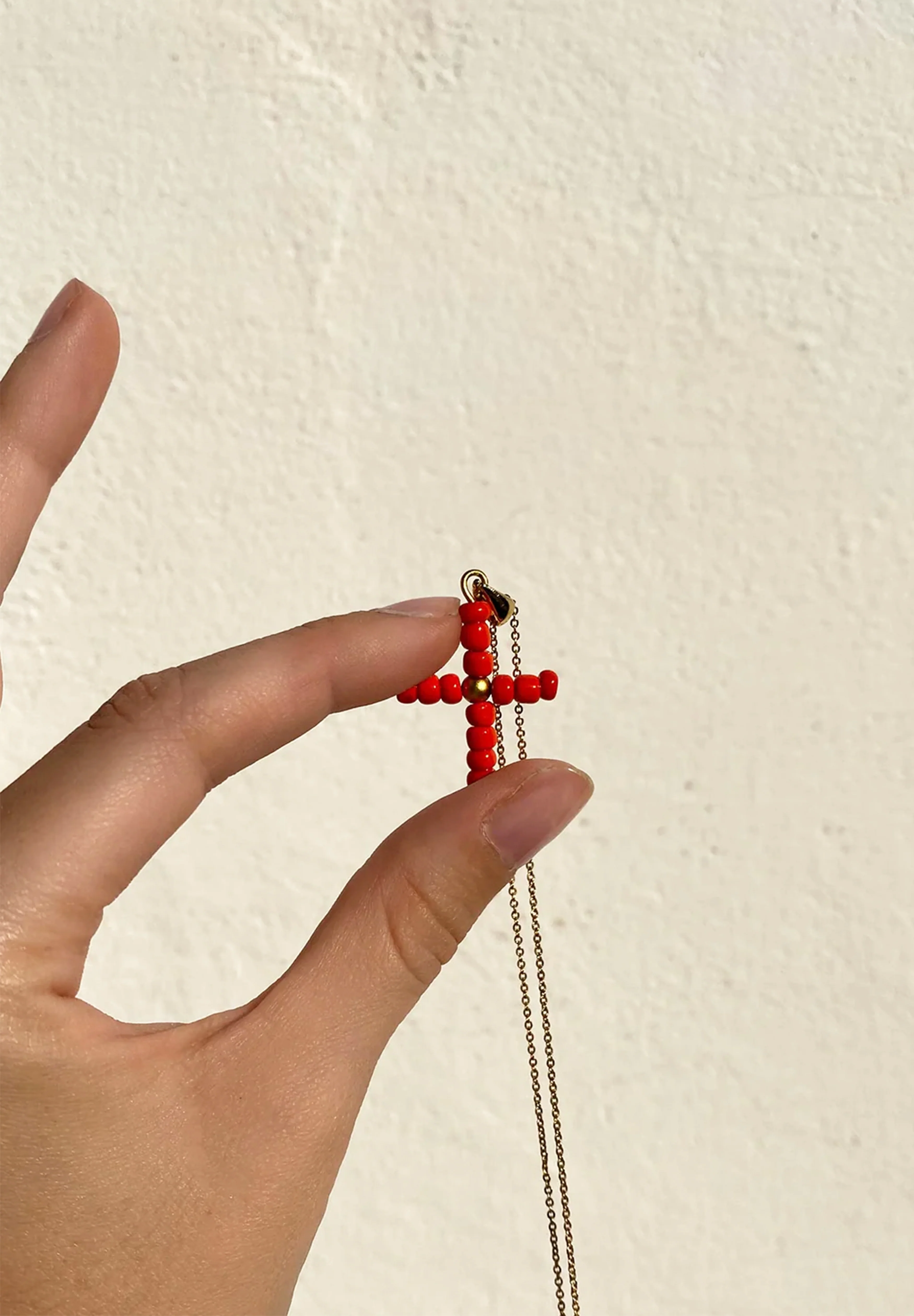 ALHAJA CULT STORE | COLLAR CORAL CROSS